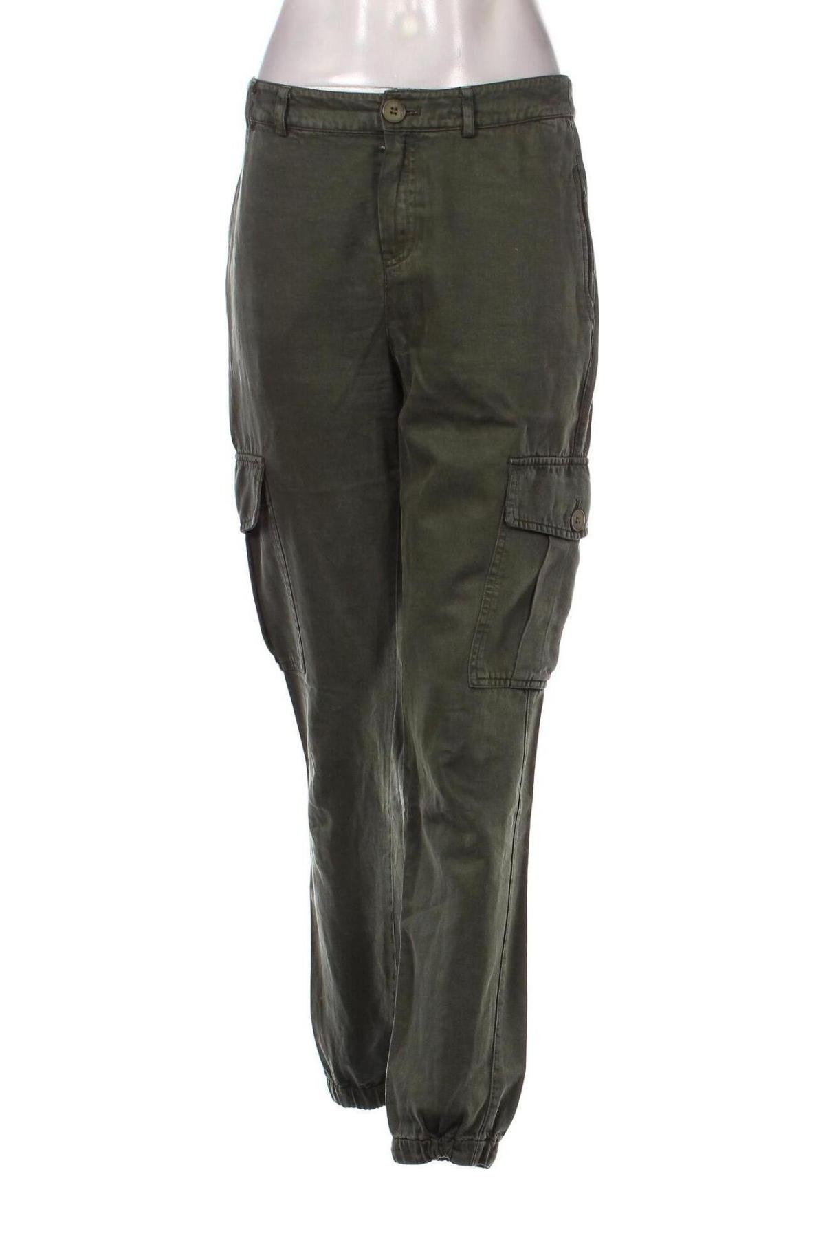 Дамски панталон Cartoon, Размер S, Цвят Зелен, Цена 19,78 лв.