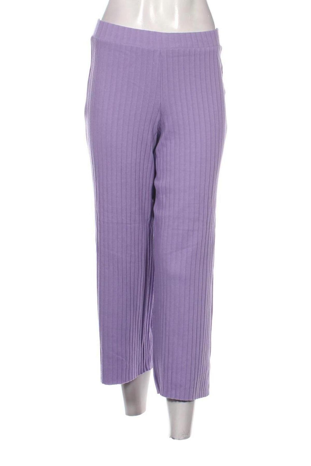 Дамски панталон Jennyfer, Размер S, Цвят Лилав, Цена 18,86 лв.