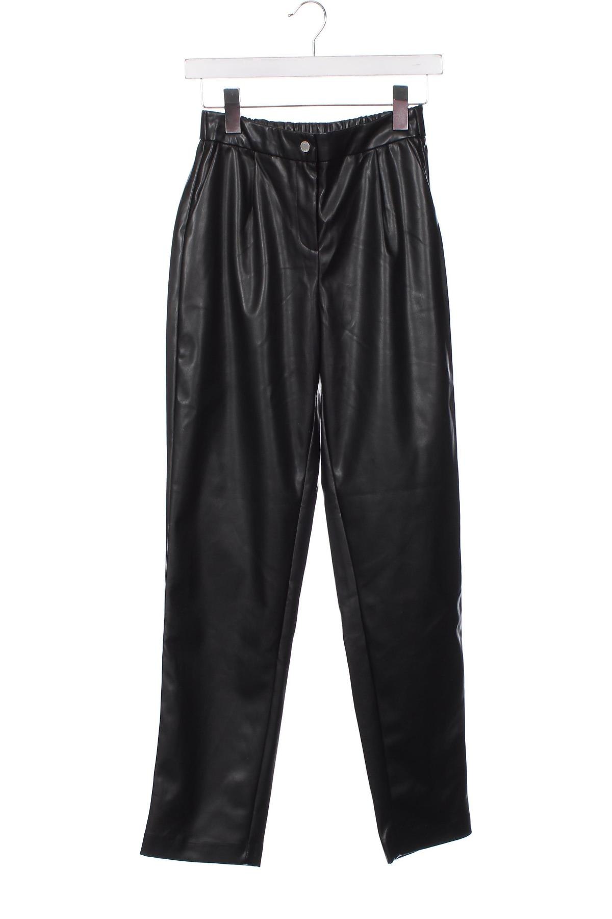 Дамски панталон ONLY, Размер XS, Цвят Черен, Цена 14,88 лв.