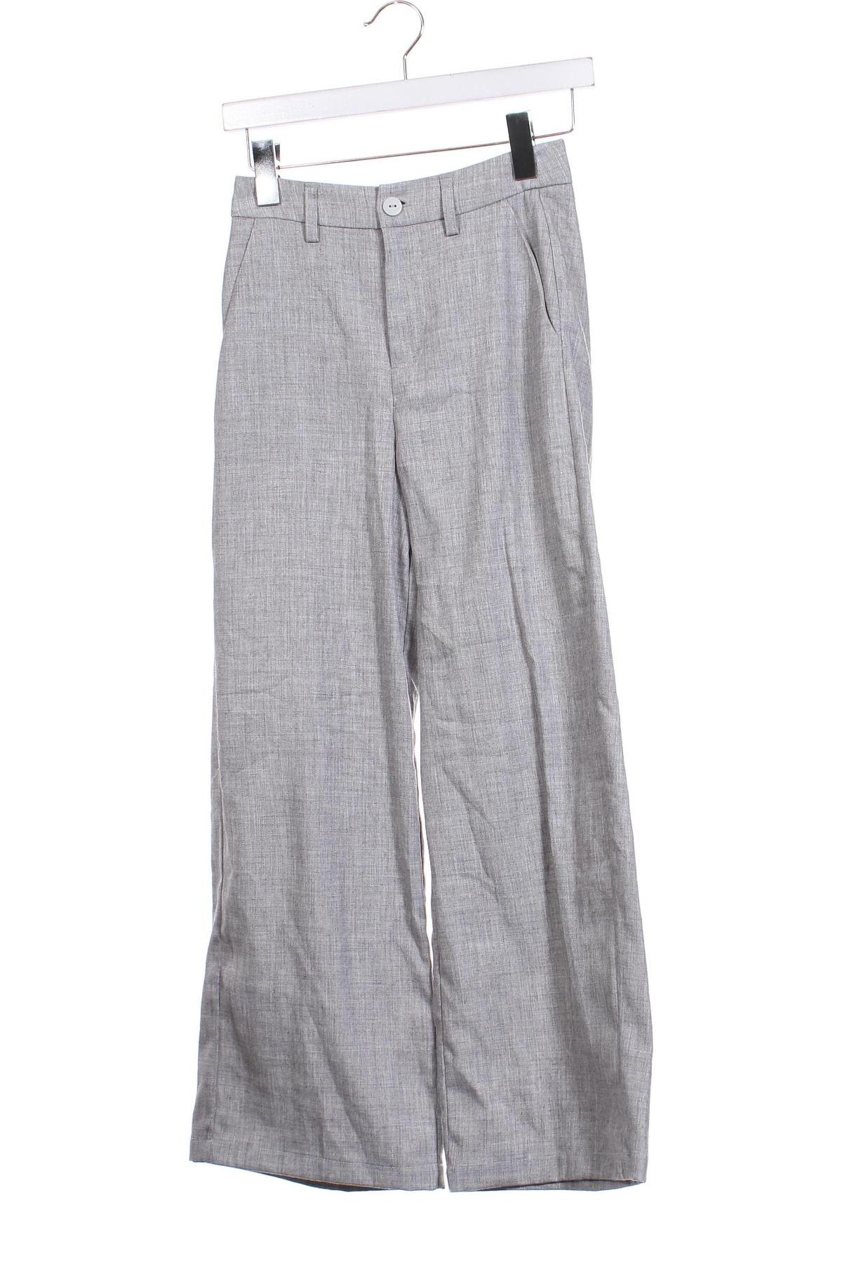 Дамски панталон Sinsay, Размер XXS, Цвят Сив, Цена 29,00 лв.