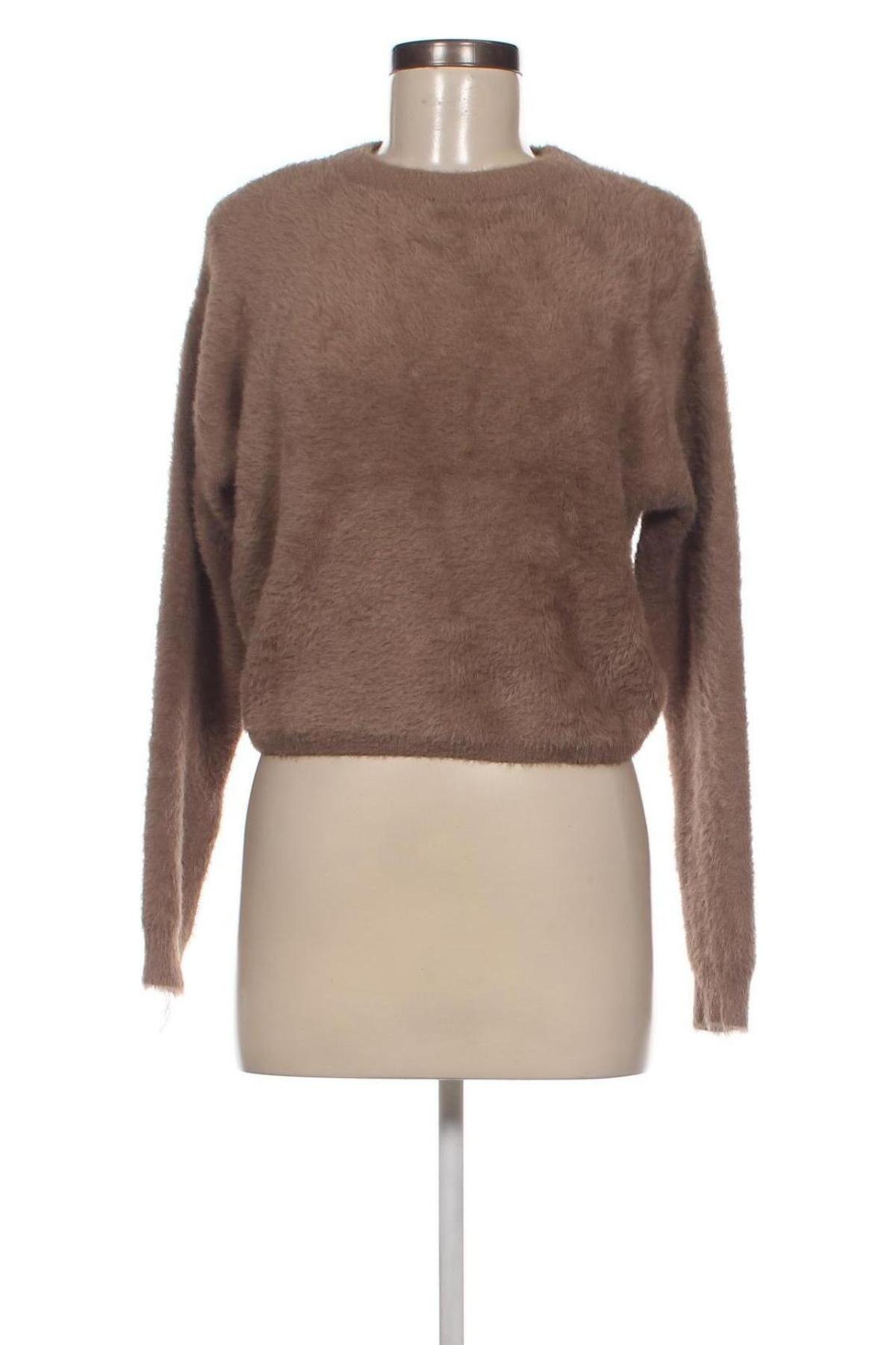 Дамски пуловер Bershka, Размер M, Цвят Бежов, Цена 9,57 лв.