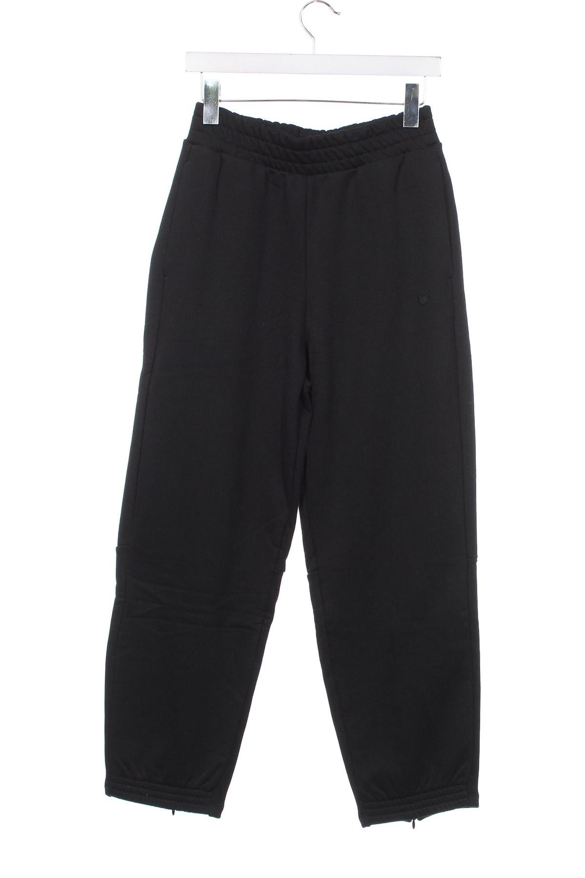 Pantaloni trening de femei Adidas Originals, Mărime XS, Culoare Negru, Preț 79,54 Lei
