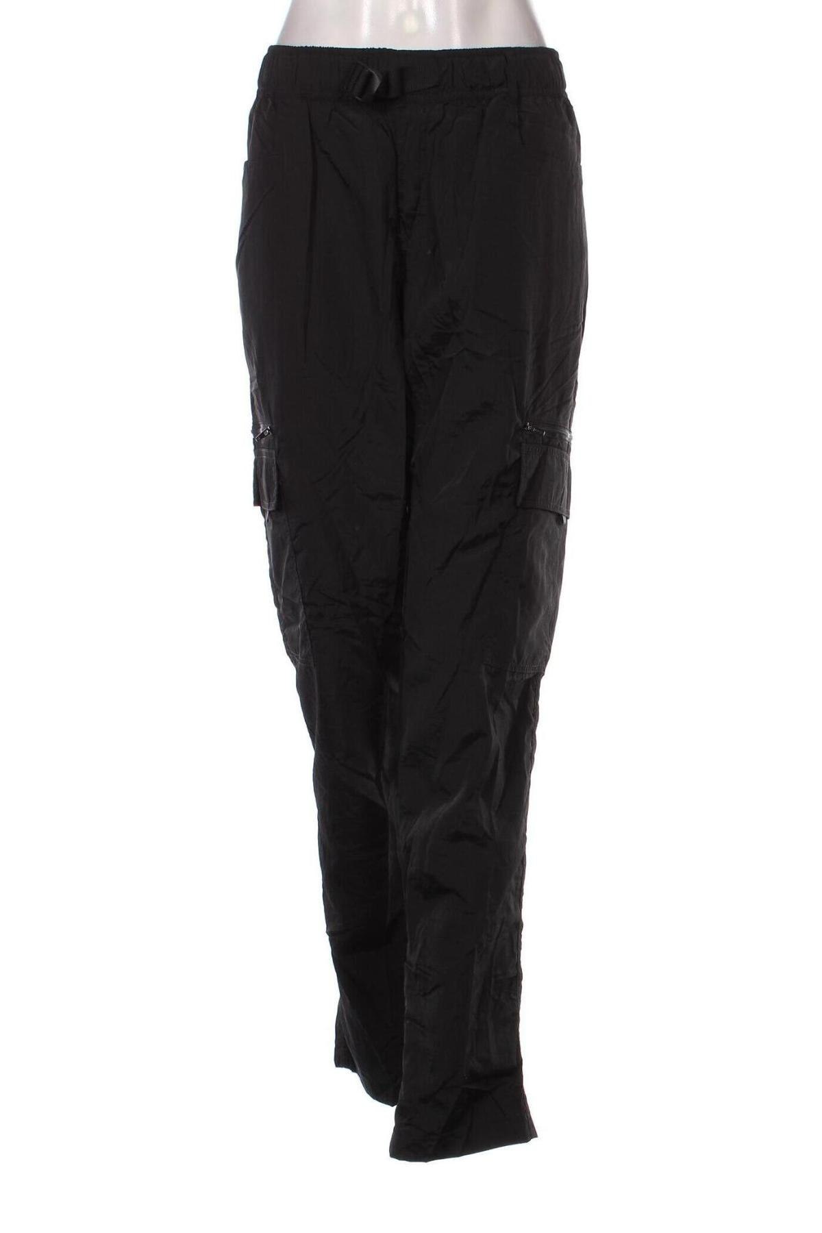 Γυναικείο αθλητικό παντελόνι Urban Classics, Μέγεθος XL, Χρώμα Μαύρο, Τιμή 8,73 €