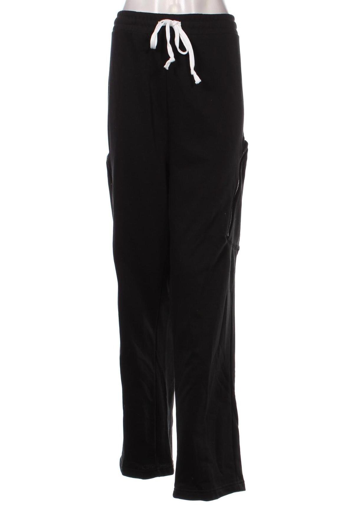 Pantaloni trening de femei Urban Classics, Mărime 5XL, Culoare Negru, Preț 101,32 Lei