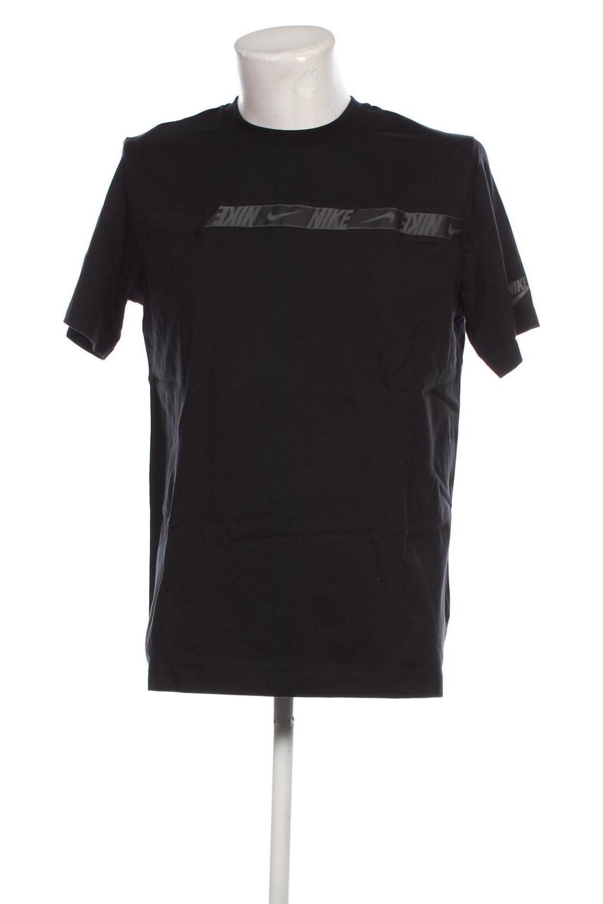 Tricou de bărbați Nike, Mărime M, Culoare Negru, Preț 203,95 Lei