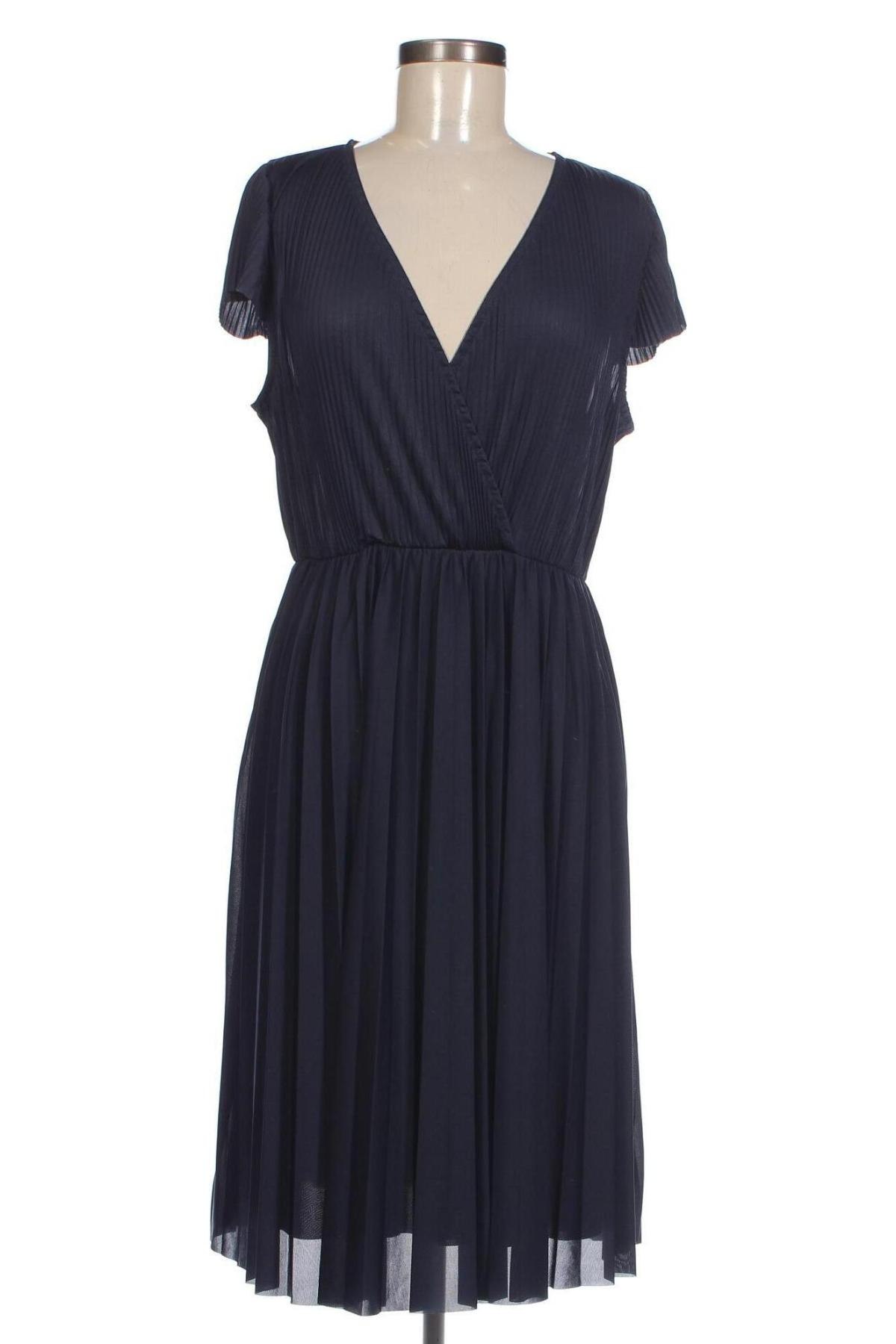 Kleid About You, Größe M, Farbe Blau, Preis 47,94 €
