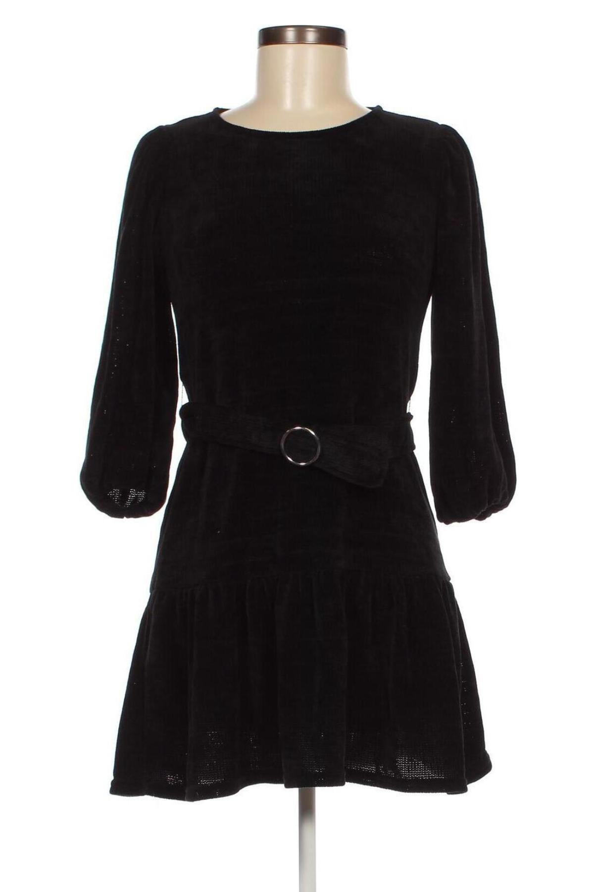 Šaty  Bershka, Velikost S, Barva Černá, Cena  125,00 Kč