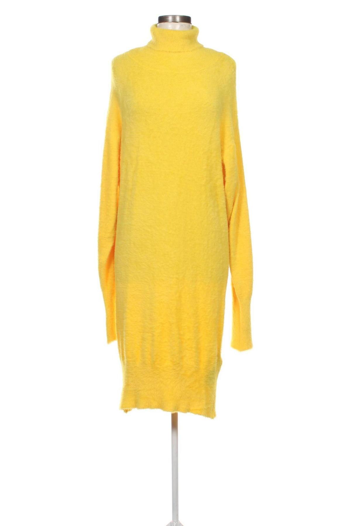 Φόρεμα Guess, Μέγεθος XL, Χρώμα Κίτρινο, Τιμή 70,59 €