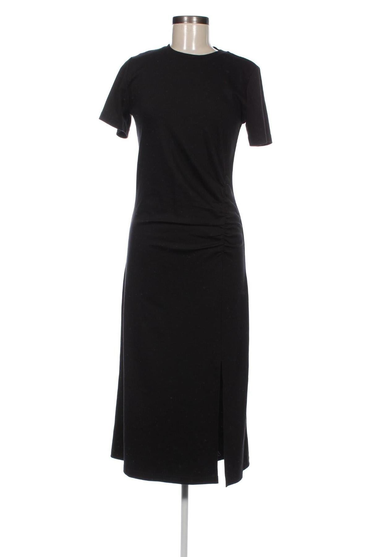 Φόρεμα Just Female, Μέγεθος M, Χρώμα Μαύρο, Τιμή 29,91 €