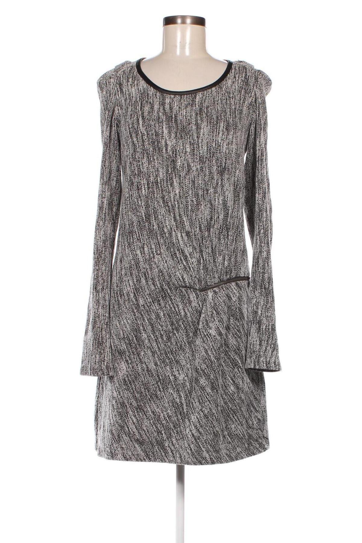 Kleid Maison Scotch, Größe L, Farbe Grau, Preis 90,46 €