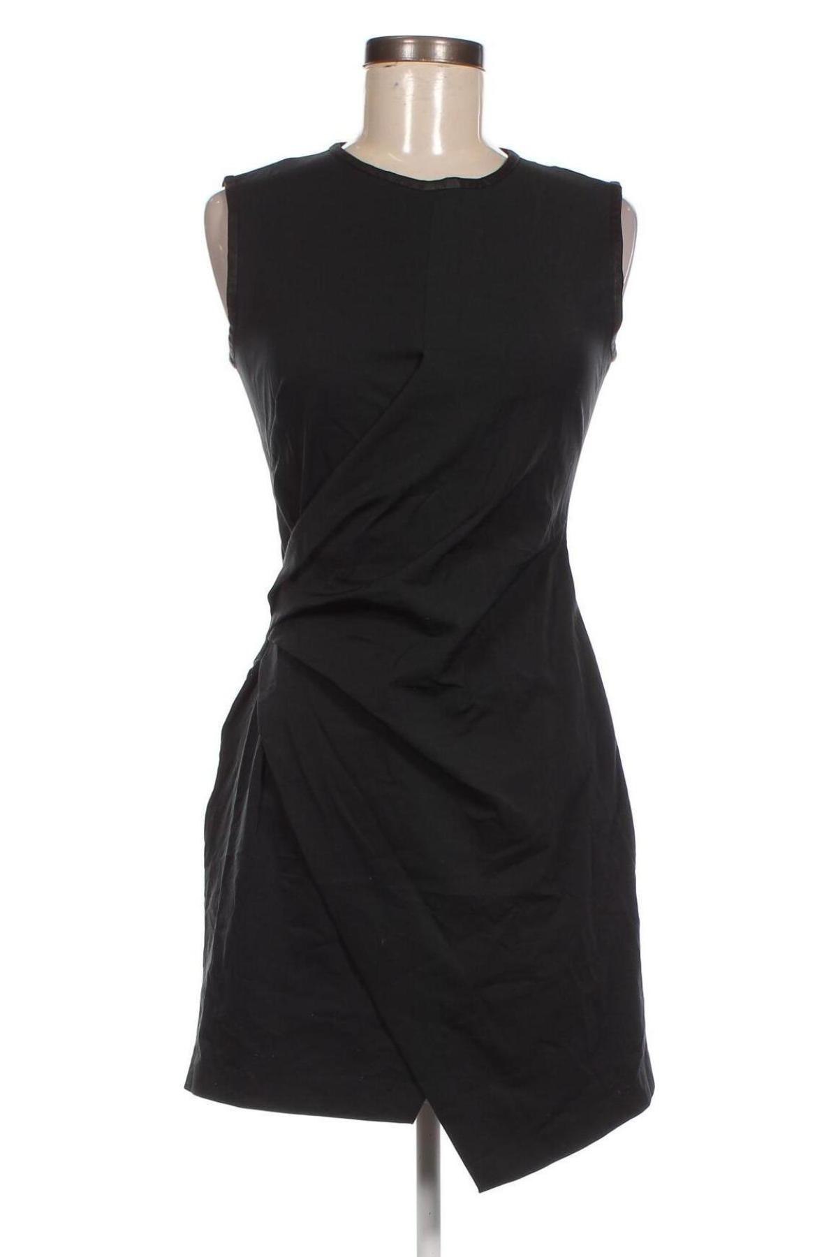 Šaty  Pinko, Veľkosť S, Farba Čierna, Cena  136,08 €