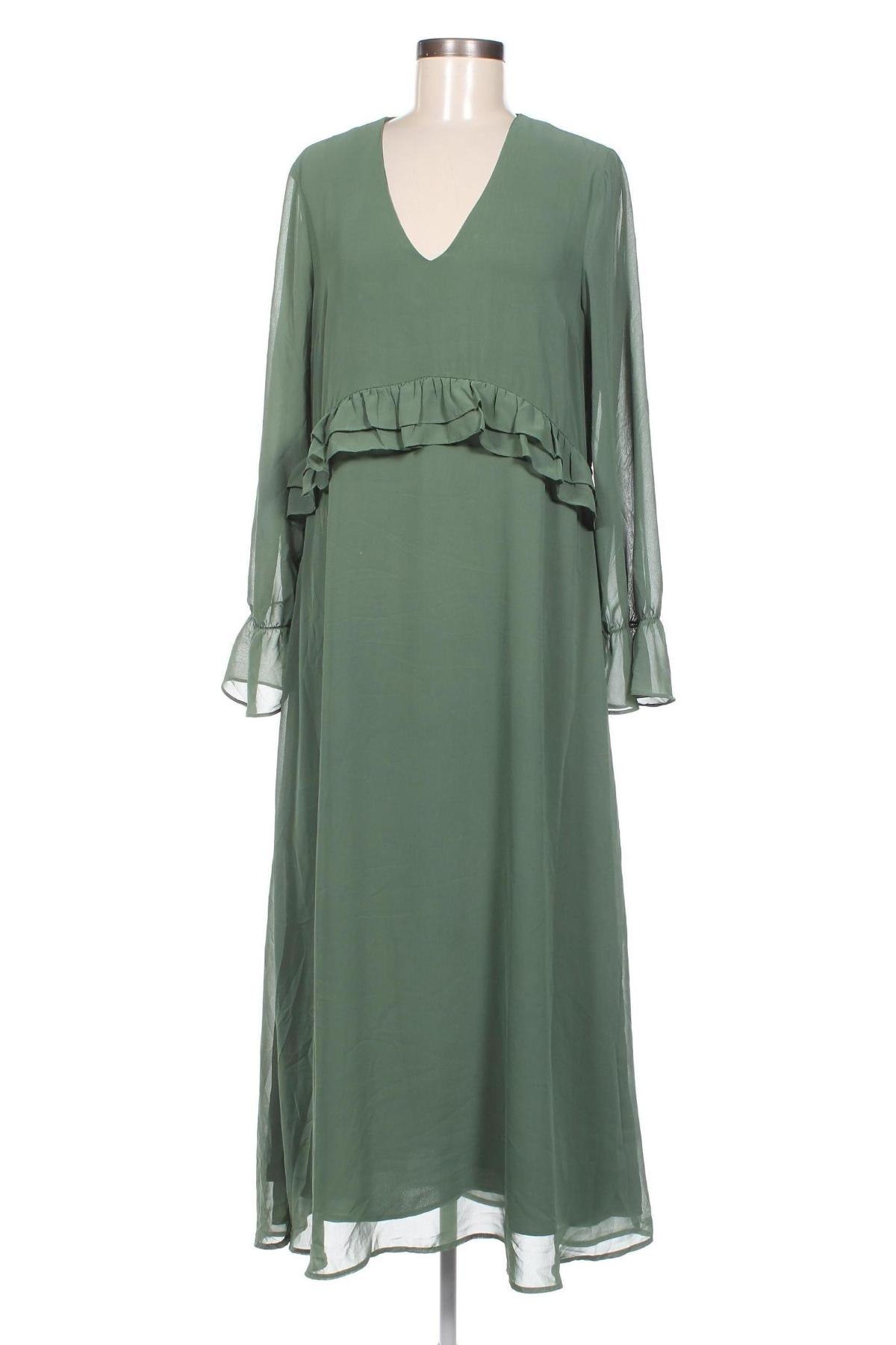 Kleid Selected Femme, Größe M, Farbe Grün, Preis 57,06 €