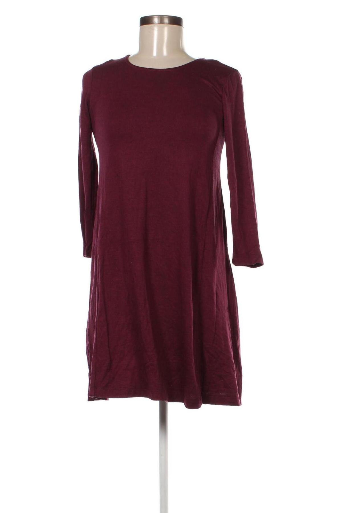 Kleid Stradivarius, Größe S, Farbe Lila, Preis € 20,18