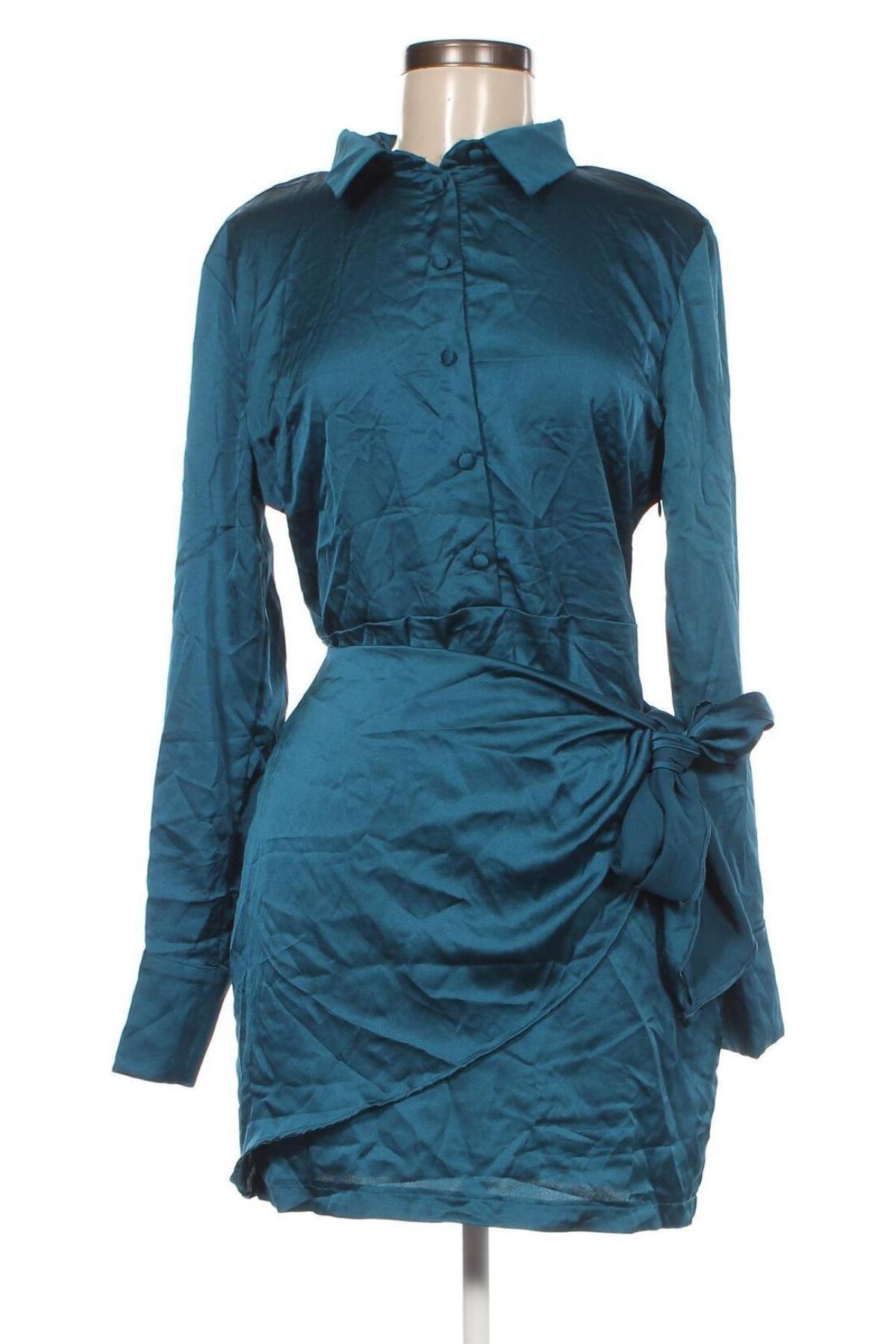 Šaty  Trendyol, Velikost M, Barva Modrá, Cena  424,00 Kč