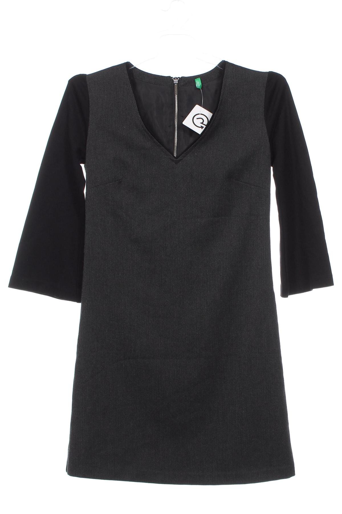 Kleid United Colors Of Benetton, Größe XS, Farbe Grau, Preis € 10,79