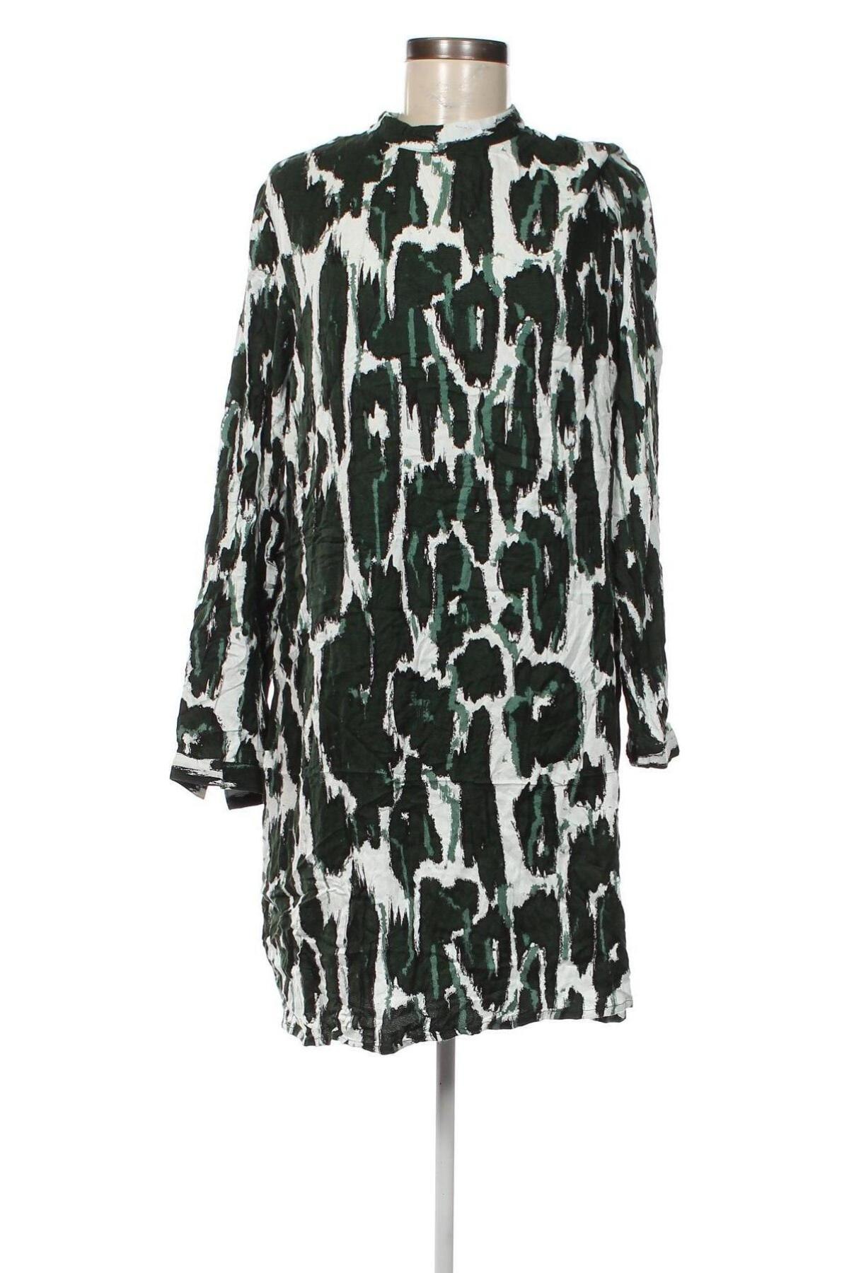 Kleid VILA, Größe XL, Farbe Mehrfarbig, Preis € 15,03