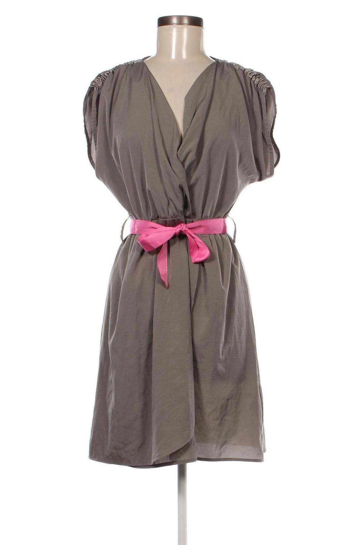 Kleid VILA, Größe M, Farbe Grau, Preis € 6,21