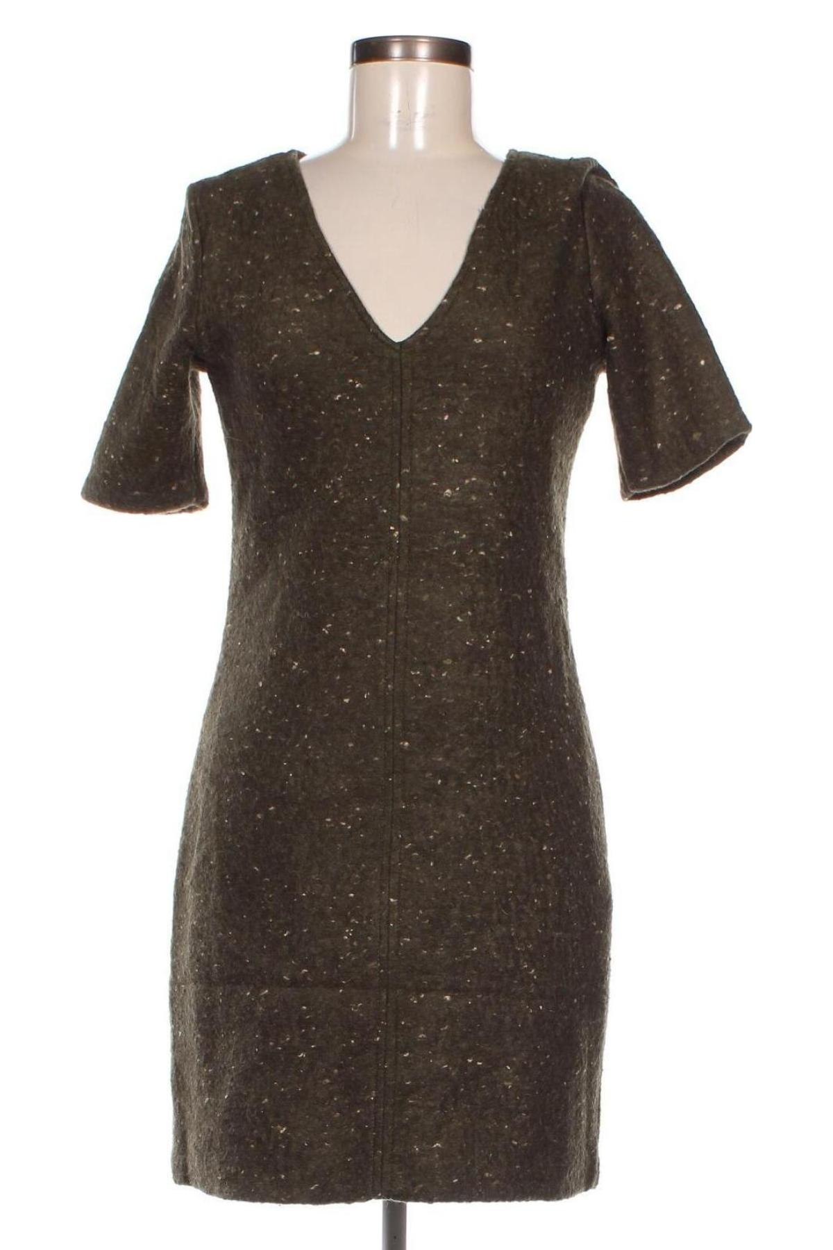 Kleid Zara, Größe L, Farbe Grün, Preis 11,84 €