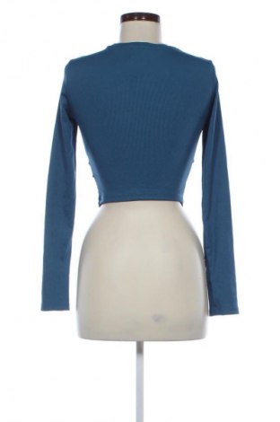 Damen Shirt Bershka, Größe M, Farbe Blau, Preis € 13,99