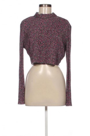 Dámská halenka Bershka, Velikost M, Barva Vícebarevné, Cena  309,00 Kč
