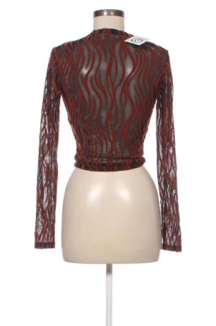 Bluzka damska Bershka, Rozmiar M, Kolor Kolorowy, Cena 25,99 zł