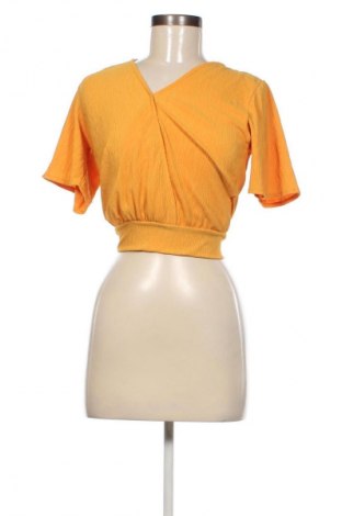 Bluzka damska Bershka, Rozmiar S, Kolor Żółty, Cena 62,99 zł