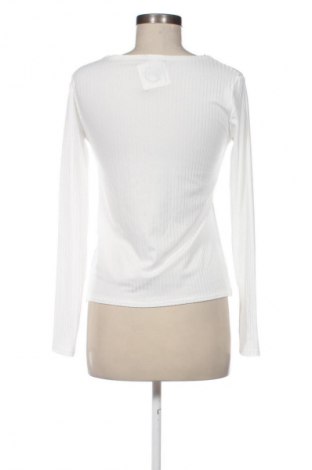 Bluzka damska Boohoo, Rozmiar M, Kolor Biały, Cena 62,99 zł