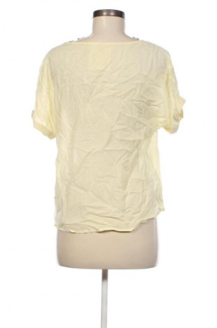Γυναικεία μπλούζα Edc By Esprit, Μέγεθος S, Χρώμα Κίτρινο, Τιμή 17,99 €
