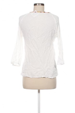 Damen Shirt Esprit, Größe M, Farbe Weiß, Preis 23,99 €