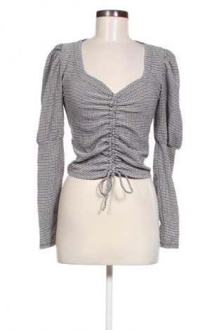 Damen Shirt Gina Tricot, Größe M, Farbe Mehrfarbig, Preis 13,99 €