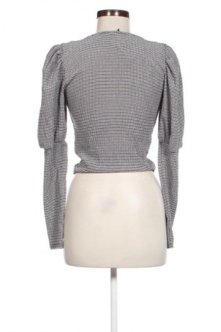 Damen Shirt Gina Tricot, Größe M, Farbe Mehrfarbig, Preis 13,99 €
