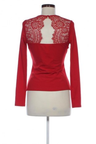 Dámská halenka H&M, Velikost S, Barva Červená, Cena  129,00 Kč
