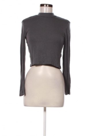 Dámska blúza H&M Divided, Veľkosť M, Farba Sivá, Cena  11,95 €