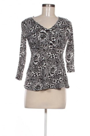Dámská halenka H&M Mama, Velikost M, Barva Vícebarevné, Cena  309,00 Kč