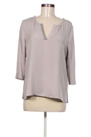 Damen Shirt Monari, Größe M, Farbe Grau, Preis 13,99 €
