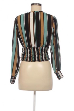 Дамска блуза NEW COLLECTION, Размер M, Цвят Многоцветен, Цена 34,99 лв.