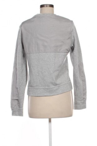 Damen Shirt Nike, Größe M, Farbe Grau, Preis 33,99 €
