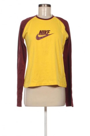 Damen Shirt Nike, Größe S, Farbe Mehrfarbig, Preis 23,99 €