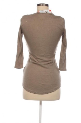 Damen Shirt Outfit, Größe M, Farbe Beige, Preis 8,99 €