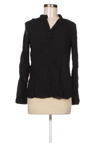 Damen Shirt Q/S by S.Oliver, Größe S, Farbe Schwarz, Preis 9,99 €