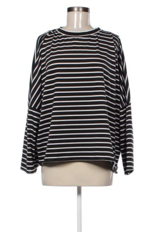 Damen Shirt SHEIN, Größe XL, Farbe Mehrfarbig, Preis 13,99 €