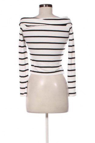 Bluzka damska Stradivarius, Rozmiar S, Kolor Kolorowy, Cena 62,99 zł