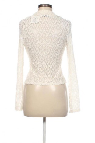 Damen Shirt Stradivarius, Größe S, Farbe Ecru, Preis 5,99 €