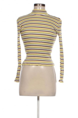 Bluză de femei Unbranded, Mărime S, Culoare Multicolor, Preț 61,99 Lei