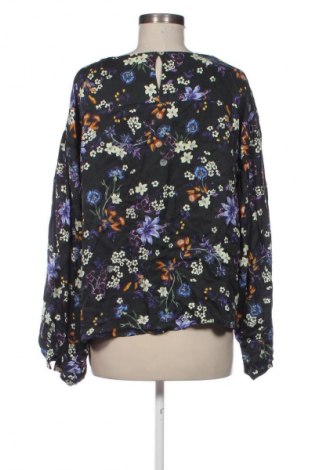 Γυναικεία μπλούζα Unbranded, Μέγεθος XXL, Χρώμα Πολύχρωμο, Τιμή 12,99 €