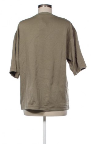 Дамска блуза Uniqlo, Размер M, Цвят Зелен, Цена 27,99 лв.