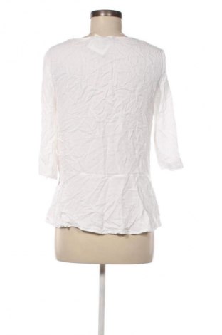 Damen Shirt Vero Moda, Größe M, Farbe Weiß, Preis 5,99 €