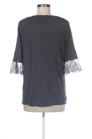 Damen Shirt Yessica, Größe L, Farbe Grau, Preis 6,99 €