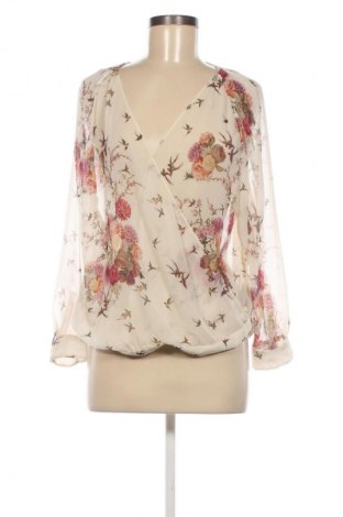 Damen Shirt Zara Trafaluc, Größe M, Farbe Mehrfarbig, Preis 18,99 €