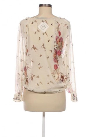 Damen Shirt Zara Trafaluc, Größe M, Farbe Mehrfarbig, Preis 18,99 €